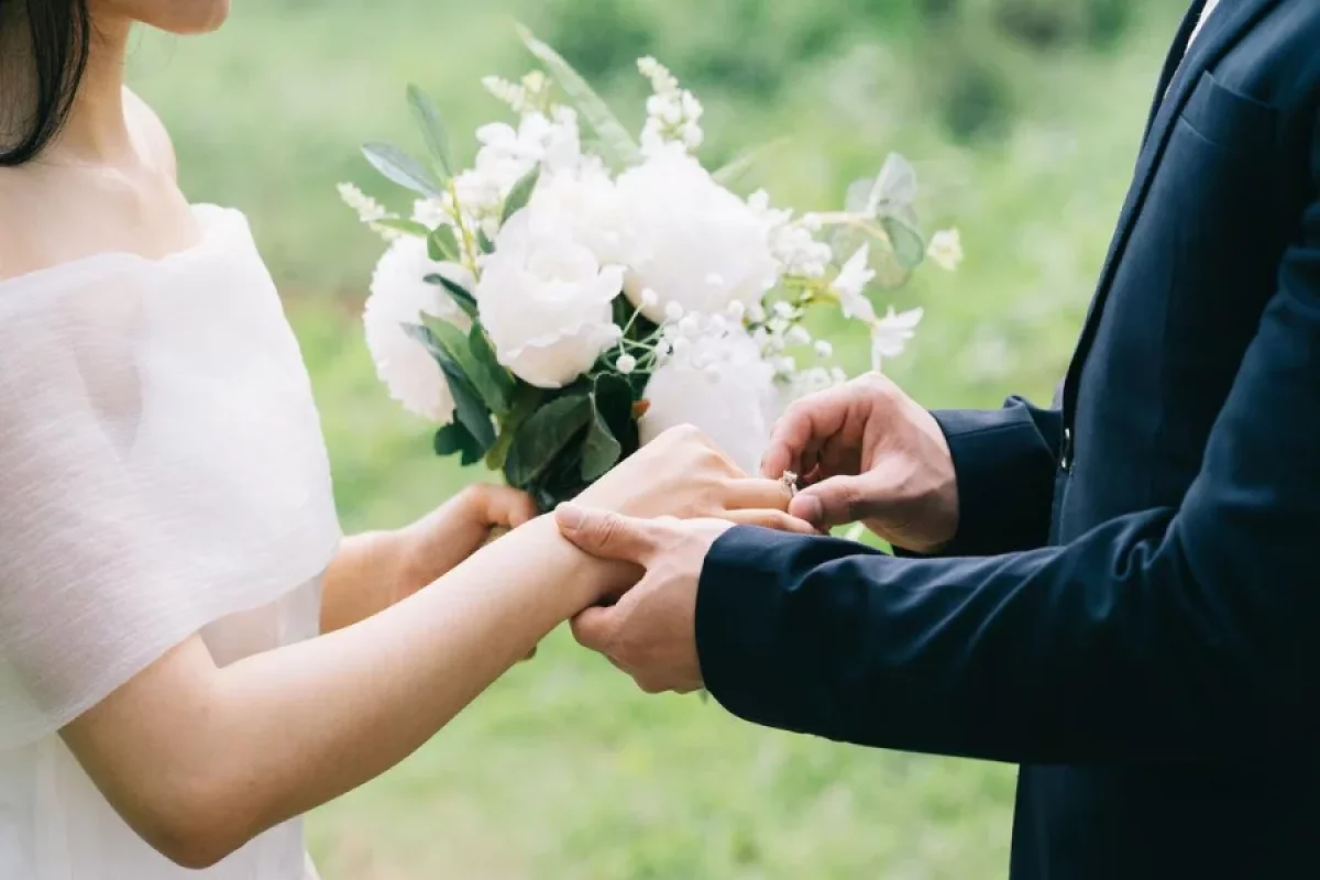 Bir il ərzində 9354 qız - ƏRƏ VERİLDİ