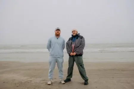 ABŞ-da məşhur aktyorlar qəzaya düşdü