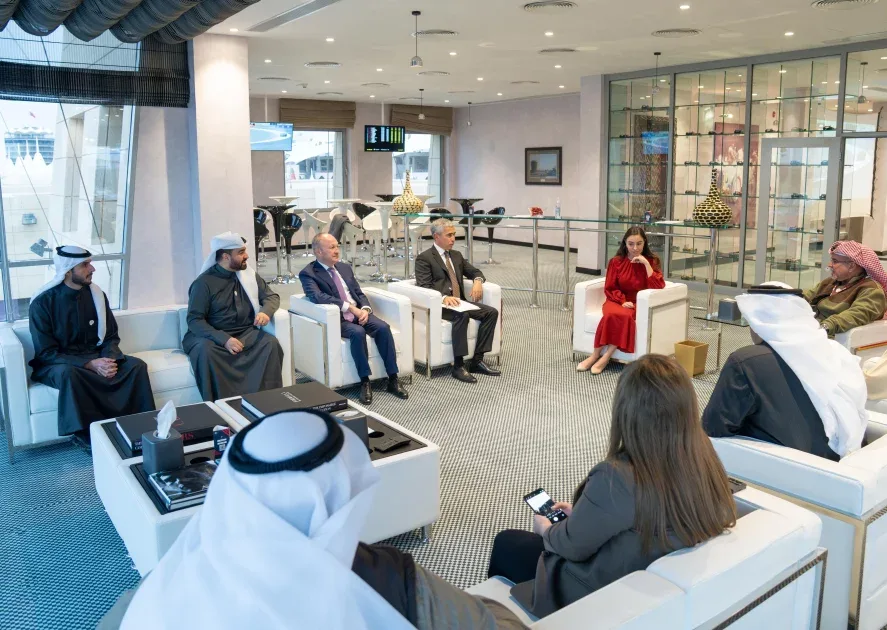 Bəhreyn Krallığının Vəliəhdi və Baş naziri Leyla Əliyevanı qəbul etdi