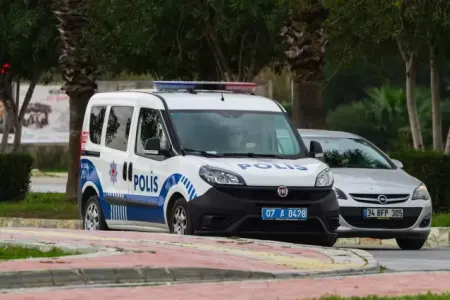 Azərbaycan vətəndaşı Türkiyədə oteldə ölü tapıldı - FOTO