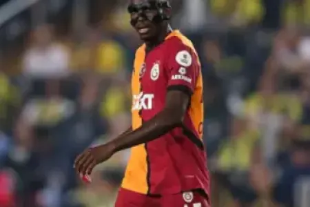 "Qalatasaray"ın futbolçusuna möhtəşəm - TƏKLİF__NEWL__