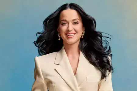 Keti Perri görün hara səyahət edəcək