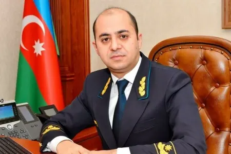 Zaur Hüseynovun yaxın adamı işdən çıxarıldı
