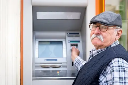 Bu kişilər pensiyasını həyat yoldaşları ilə bölməyə - məcbur qalacaq?