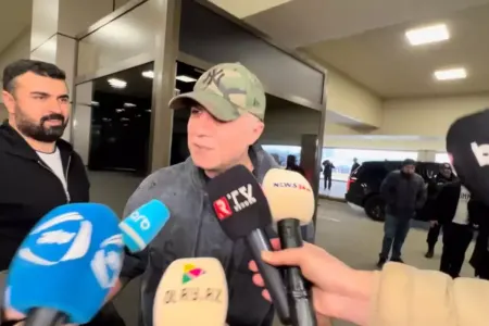 Özcan Deniz Bakıda: - “Özümü çox yaxşı hiss edirəm”