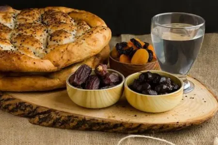 Orucun psixoloji faydaları da var: - İnsan həm iradəsini gücləndirir, həm də...