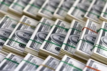Məşhur bank müştəriyə səhvən - 6 milyard dollar KÖÇÜRDÜ