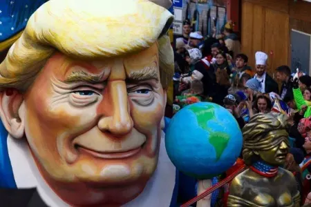 Vətəndaşlar Tramp Amerikasından qaçır