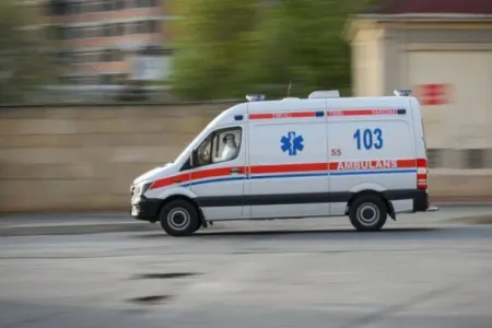 Şirvanda süpürgəçini maşın vurdu