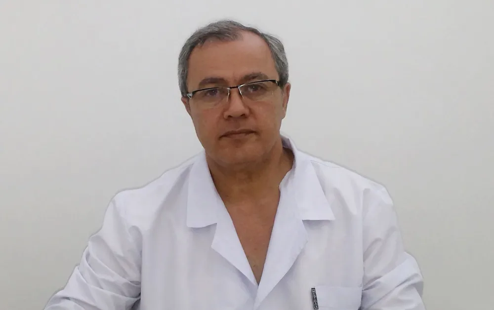 Ürək döyüntülərinə səbəb nədir? - Həkim DANIŞDI