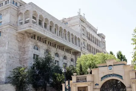 Bu universitetdən 6 müəllim İŞDƏN QOVULDU - RƏSMİ