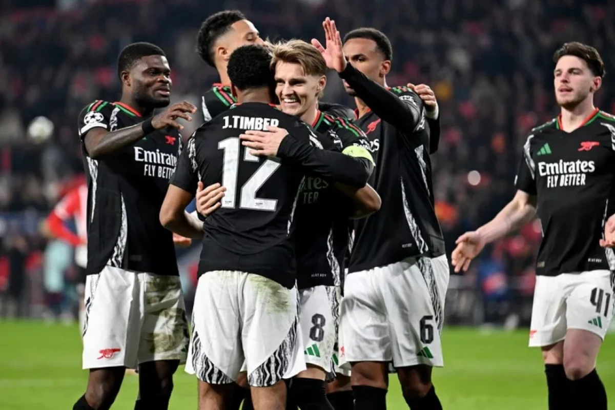 "Arsenal" tarixi rekorda imza atdı