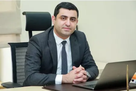 Turizm Agentliyində QALMAQAL - Aparat rəhbəri İŞDƏN ÇIXARILDI