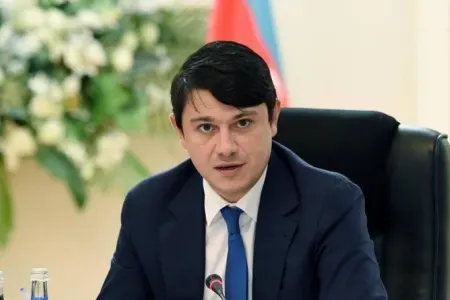 Fuad Muradova itki
