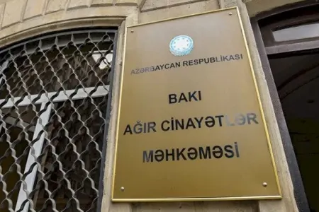 Prokuror yarım milyonu mənimsəyən qadınlara cəza istədi