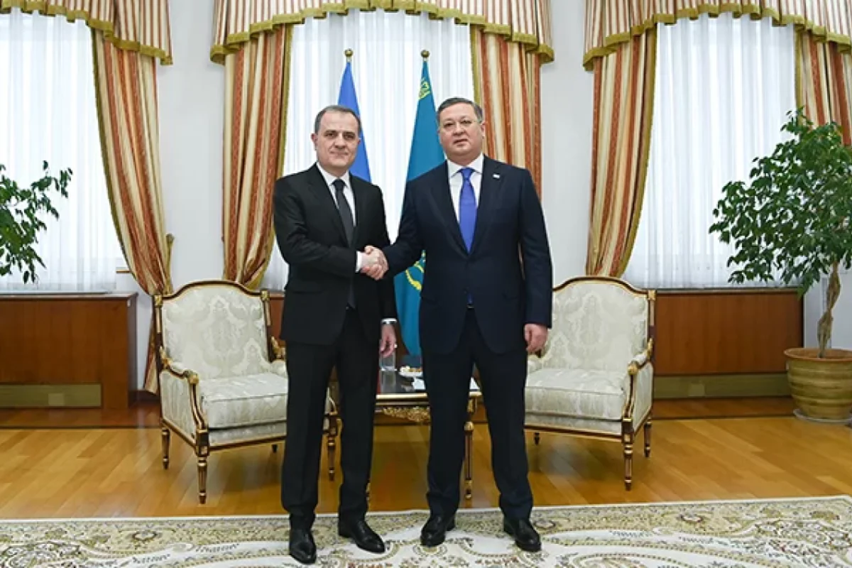 Ceyhun Bayramov Qazaxıstanın XİN başçısı ilə görüşdü - YENİLƏNDİ