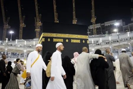 Həccə gedən, şeytanı daşlayan jurnalistlər: - “Həyəcandan dizlərim boşalmışdı”