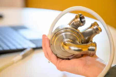 Süni ürəklə 100 gün yaşadı