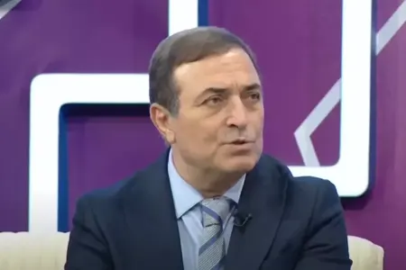 “Bayağı musiqilər kanallarda ayaq açıb yeriyir”