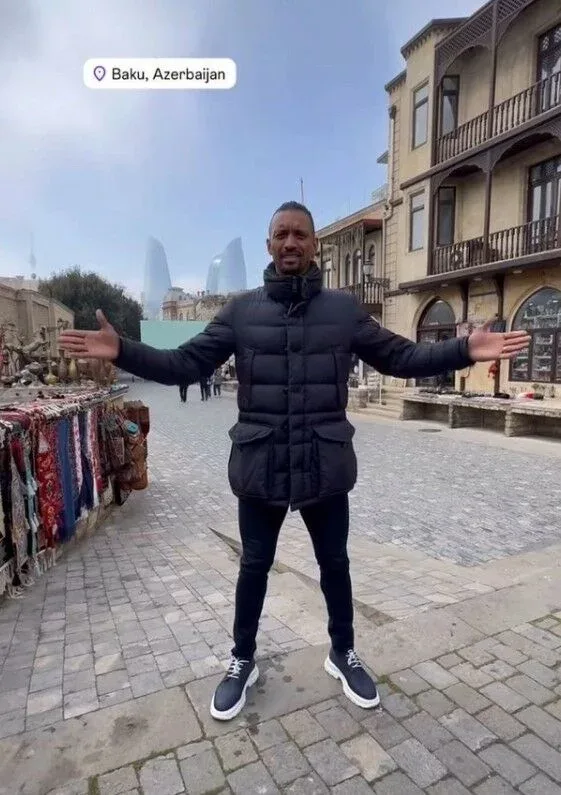 Ulduz futbolçu Bakıdan paylaşım etdi - FOTO