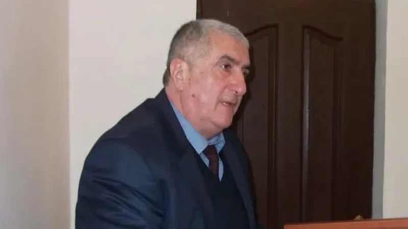 Mahir Əliyev vəzifəsindən azad olundu