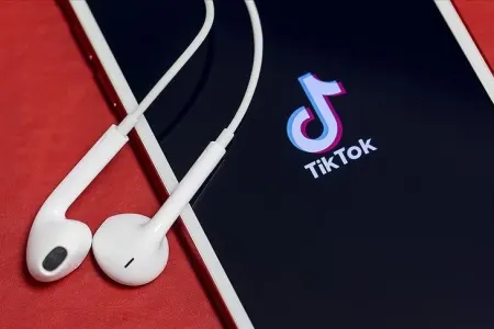 Parlament "TikTok"la bağlı komissiya yaratdı