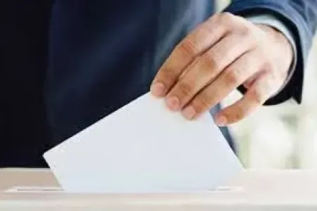 Prezident parlamenti buraxdı: - Növbədənkənar seçki təyin etdi