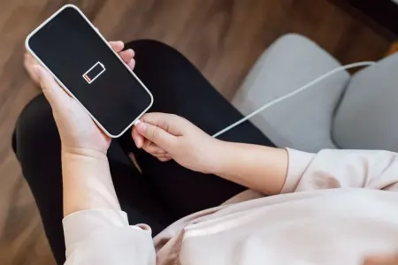 Smartfonu iki dəfə tez şarj etməyin YOLLARI: - Sadə və effektiv üsullar
