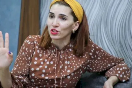 “Kişilər razılığa gəlirlər ki, ayrı yaşasınlar, amma..”
