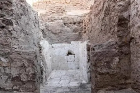 Misirdə 3500 ildən çox yaşı olan - kral məzarı tapıldı