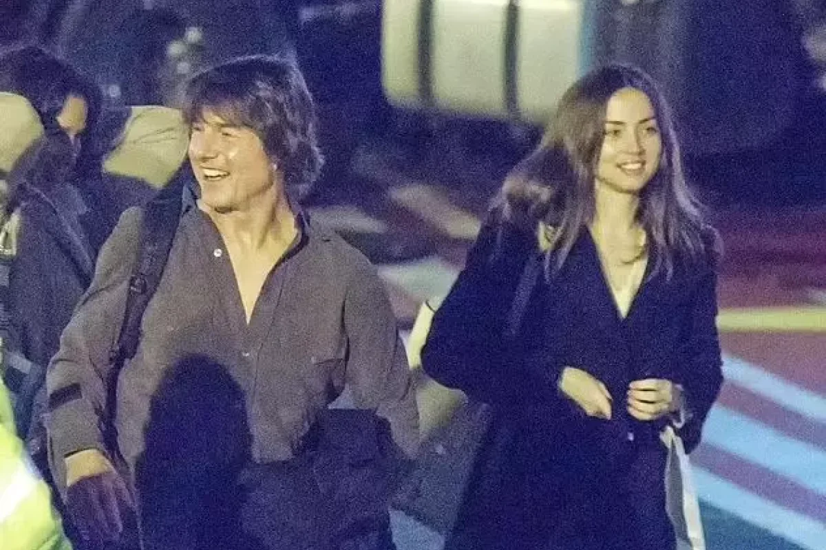 Tom Kruz yeni sevgilisi ilə - GÖRÜNTÜLƏNDİ