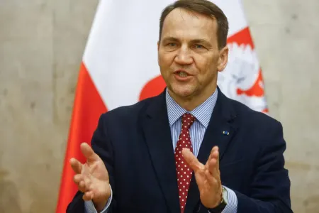 "Tramp bu gün Putini buna məcbur etməlidir"
