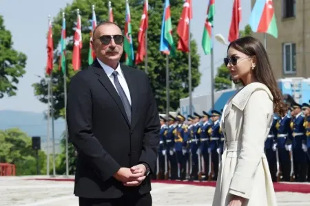 Milli Məclis İlham Əliyev və xanımını təbrik edib