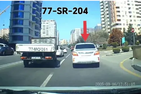 Təhlükə yaradan sürücü qışqırdı - VİDEO