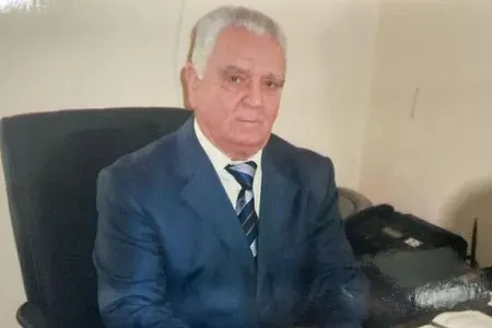 Xanalıyev Vahid vəfat etdi