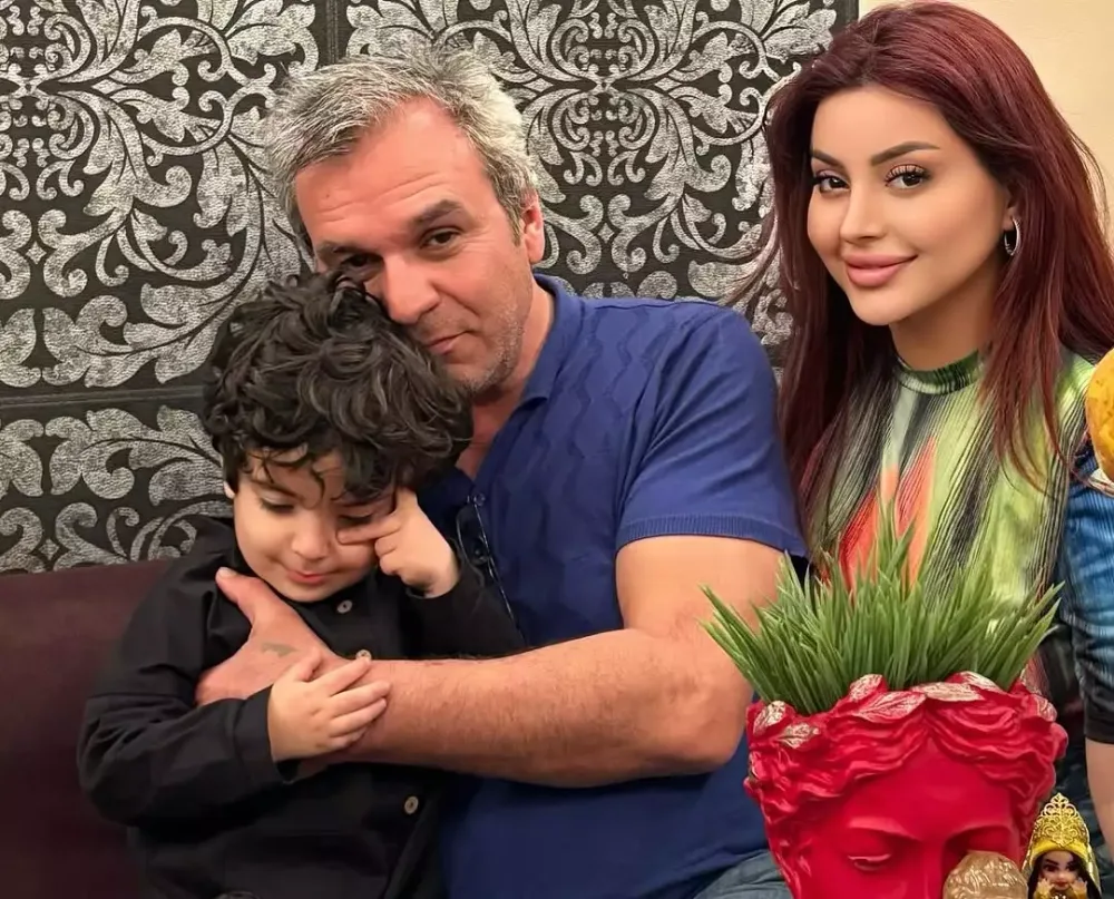 Təranəylə Musa nəvələri ilə