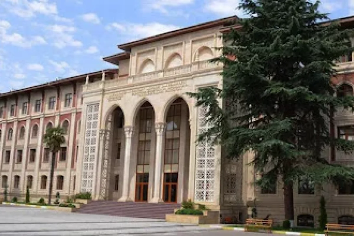 Universitet mal-qaranı satıb? - Rəsmi CAVAB