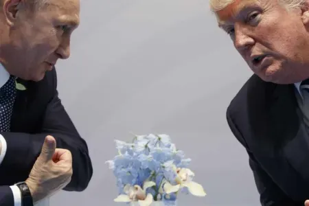 Putin Trampa hədiyyə göndərdi
