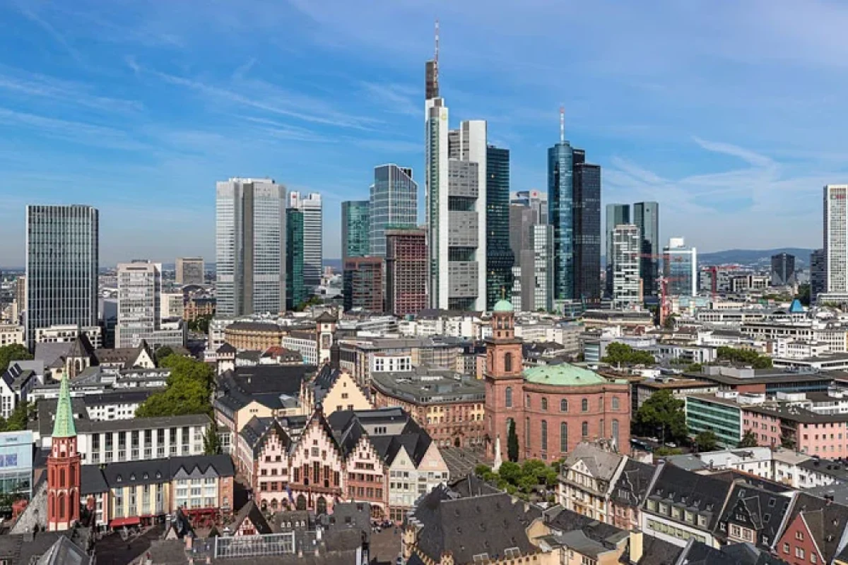 Hər küçəsində bir hekayə gizlənən şəhər