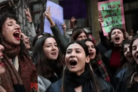 Boşanmalarda təşəbbüskar qadınlardır! - Sosioloq ÜSYAN ETDİ