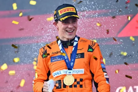 Formula 1 Çin Qran Prisinin qalibi oldu