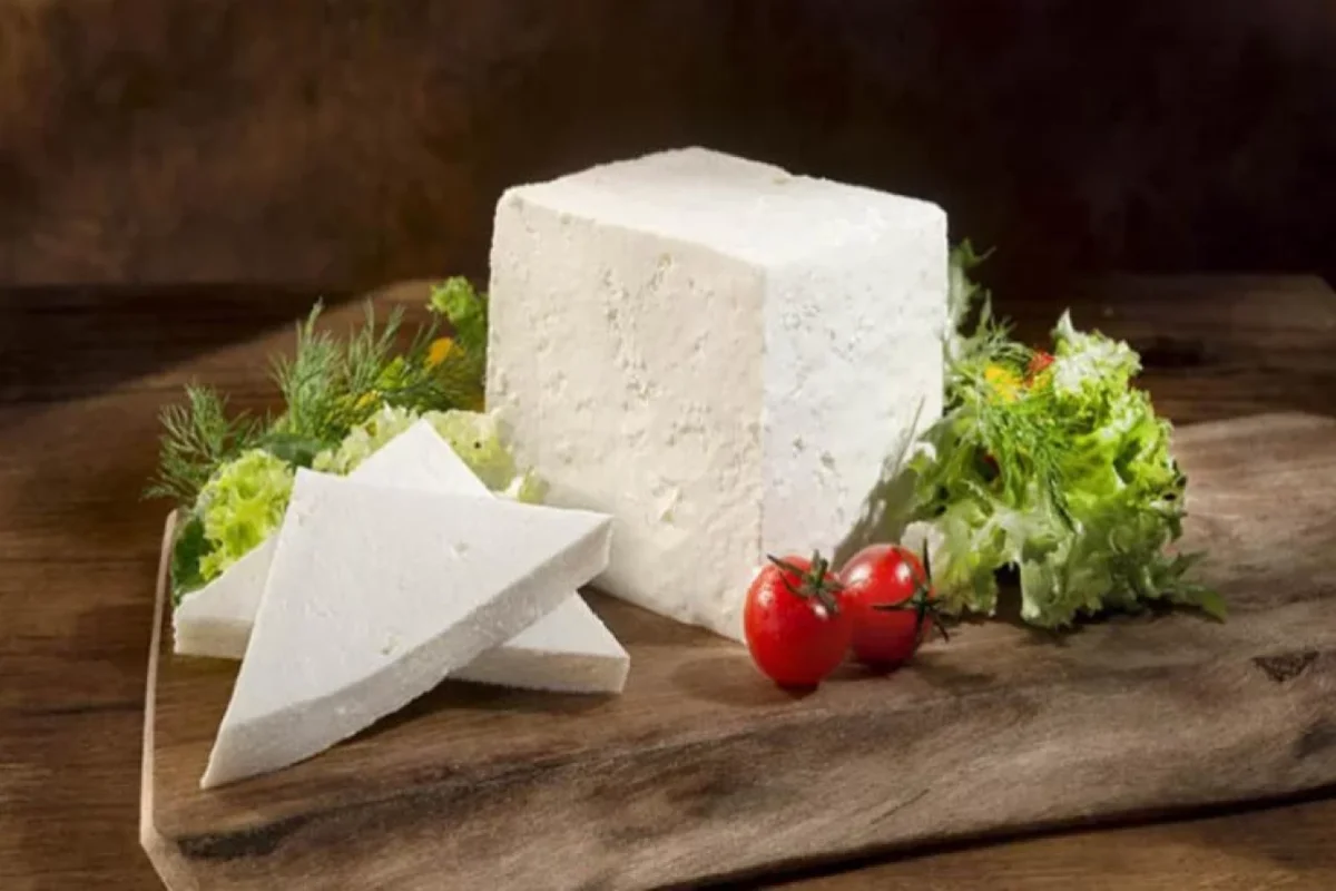 Buna görə pendir - iki günə xarab olur