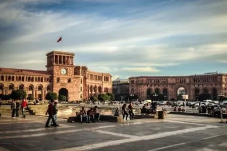 Erməni miqrant rusiyalını GÜLLƏLƏDİ - ANBAAN GÖRÜNTÜLƏR