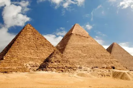 Piramidaların tarixini yenidən yazacaq kəşf - Sirli skeletlər