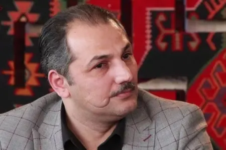 Vüqar Əbdülovdan qadağa