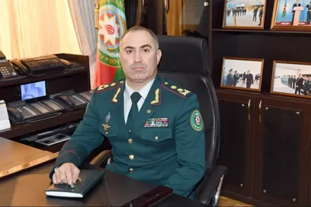 General-leytenanta ağır itki