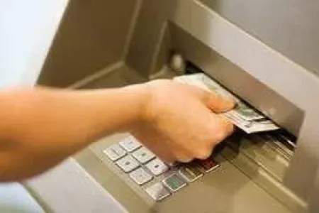 Ponomaryev pensiyanın azlığından şikayətləndi