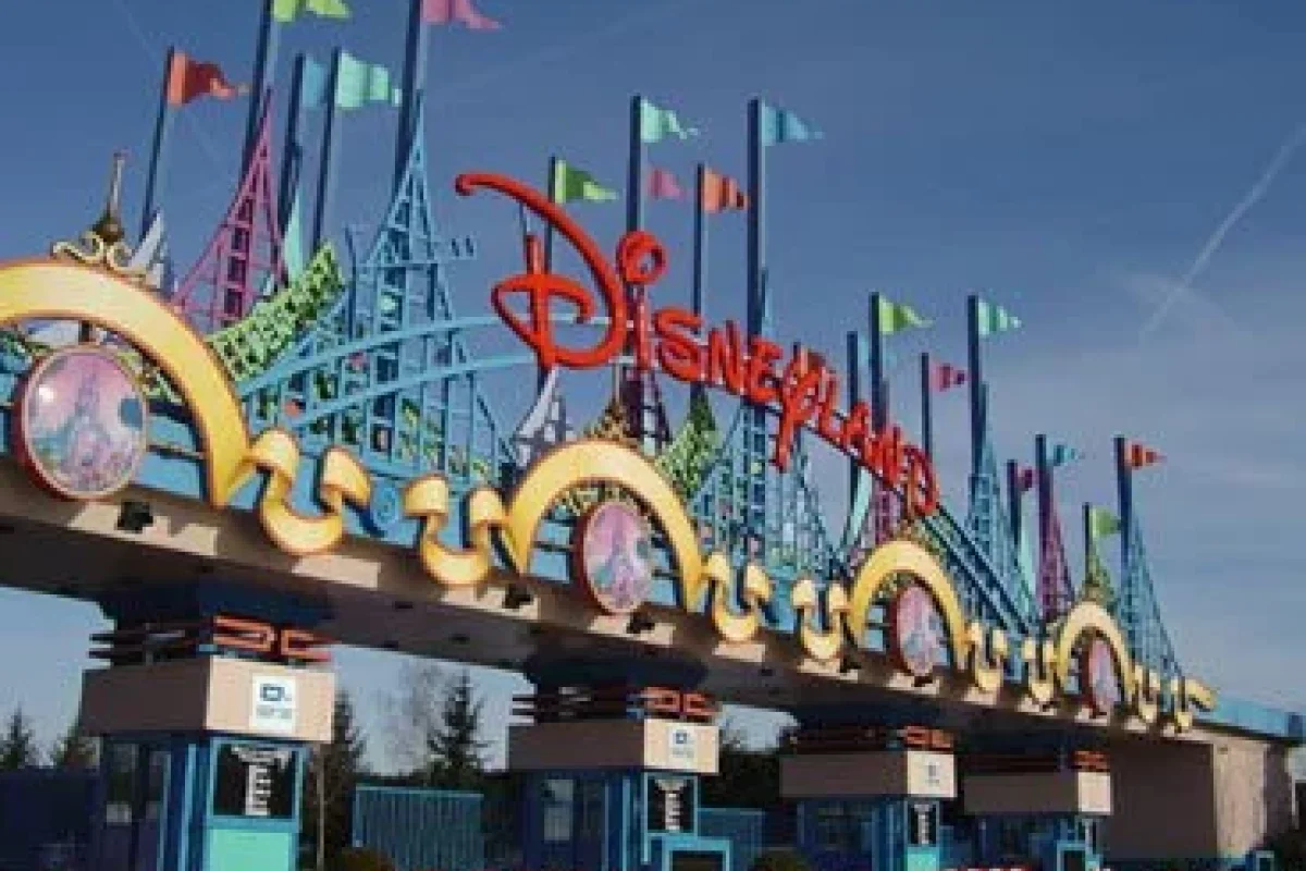 Bu ölkədə ilk "Disneyland" tikiləcək