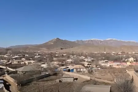 Erməni atəşi altındakı kənd: Heç bir təxribat onları çəkindirmir