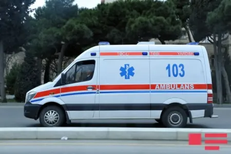 Azərbaycanda məktəblilər arasında DAVA: - Bıçaqlanan var